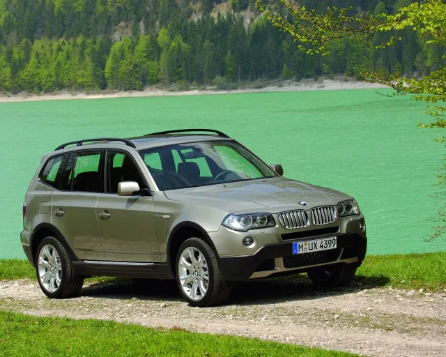 BMW X3 2004 кросовер — 24