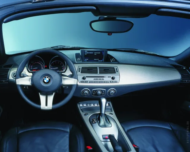 BMW Z4 2.5si MT — 2