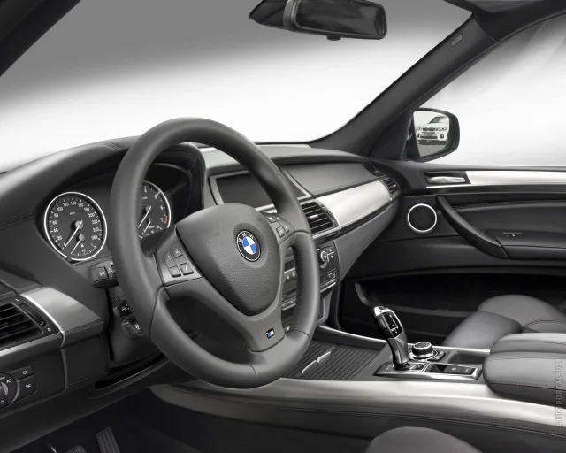BMW X5 xDrive40d AT — 18
