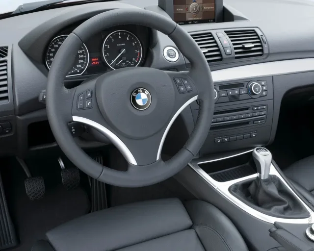 BMW 223d Coupe MT — 2