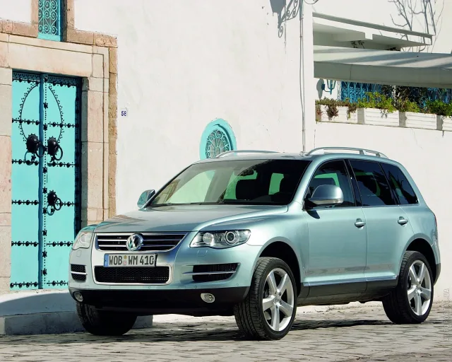 Volkswagen Touareg 2007 crossover — 22