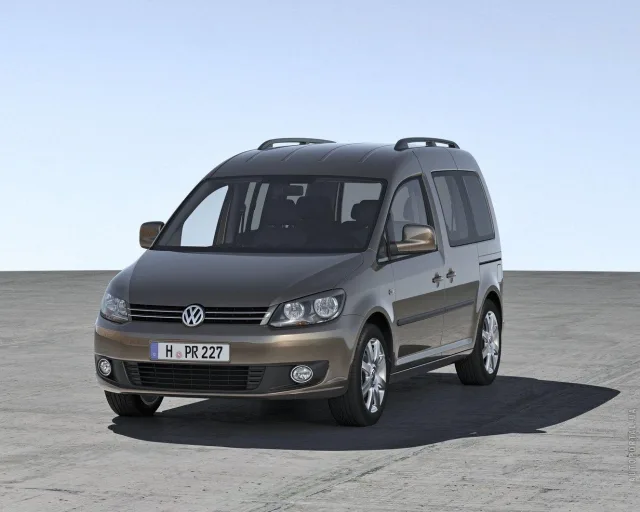 Volkswagen Caddy 2010 (Фольксваген Кадди) микровэн — 12