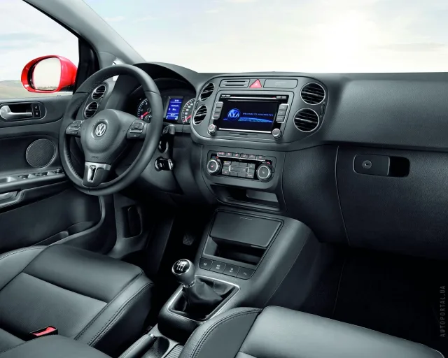 Volkswagen Golf Plus мікроавтобус — 3