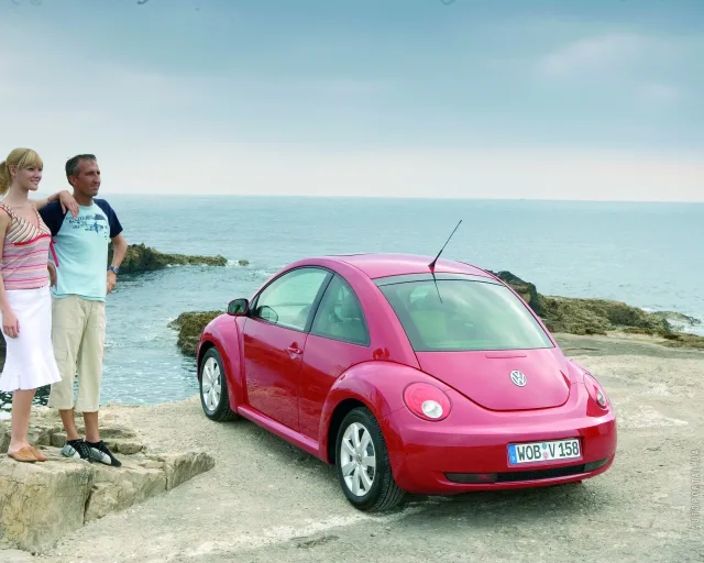 Volkswagen New Beetle 1.8T MT Highline — 13