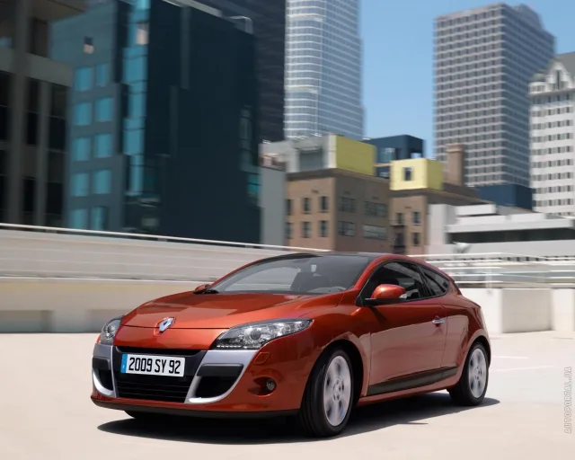 Renault Megane Coupe (Рено Меган Купе) купе — 22