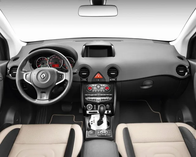 Renault Koleos 2011 crossover — 10