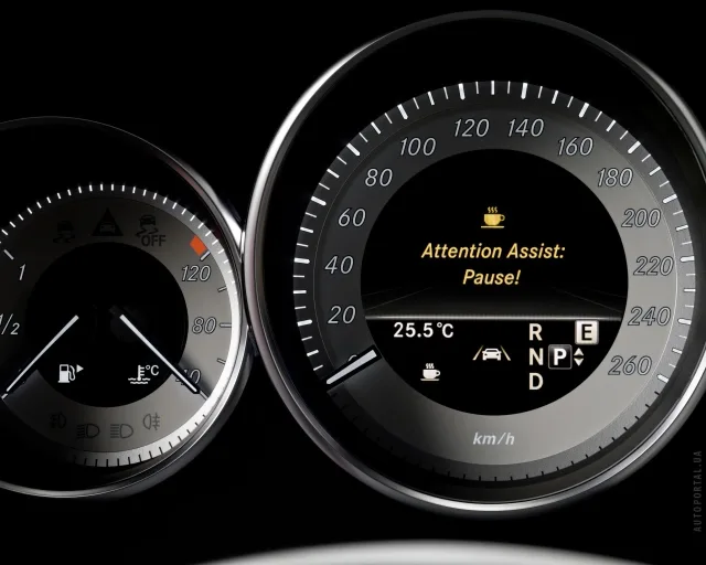 Mercedes-Benz CLS 400 AT 4Matic — 8