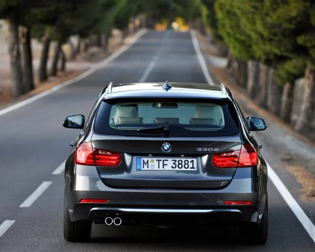 BMW 3 Series Touring 2012 (БМВ 3 Серии Туринг) универсал — 22
