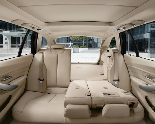 BMW 3 Series Touring 2012 (БМВ 3 Серии Туринг) универсал — 5