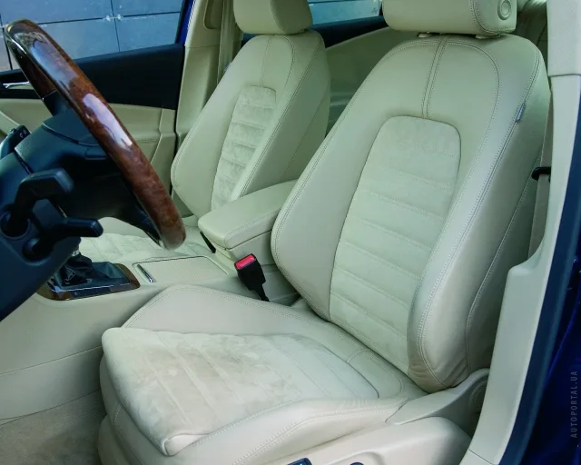 Volkswagen Passat B6 седан — 7