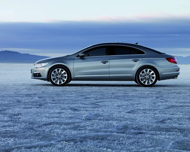 Volkswagen Passat CC седан — 18
