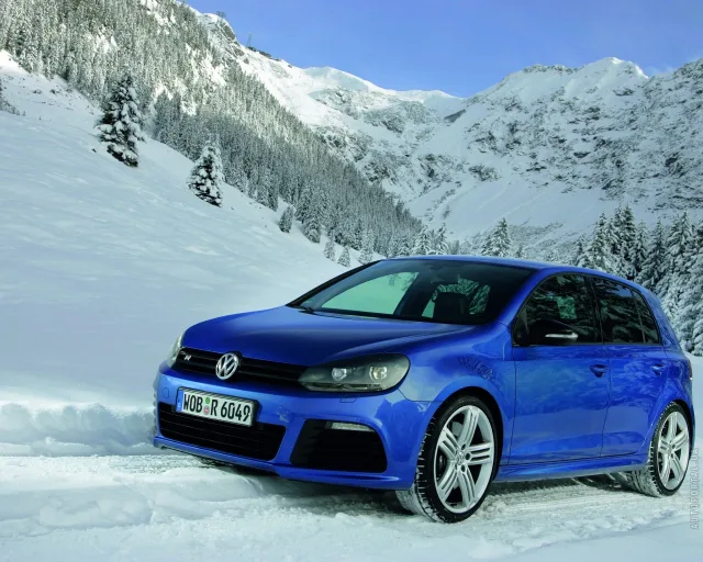 Volkswagen Golf R 2009 (Фольксваген Гольф Р) 5-ти дверный хэтчбек — 15
