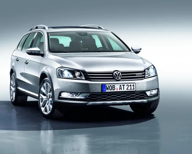 Volkswagen Passat Alltrack 2012 (Фольксваген Пассат Олтрек) универсал — 9