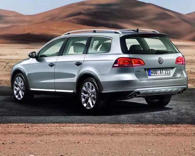 Volkswagen Passat Alltrack 2012 (Фольксваген Пассат Олтрек) универсал — 8