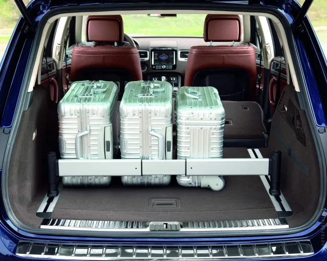 Volkswagen Touareg 2010 (Фольксваген Туарег) кроссовер — 6