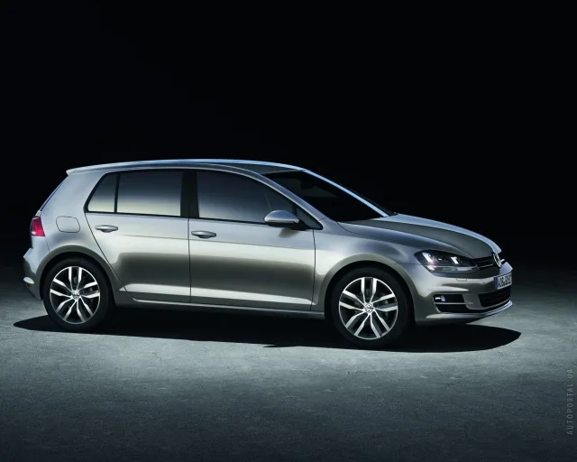 Volkswagen Golf VII 2012 (Фольксваген Гольф) 5-ти дверный хэтчбек — 17