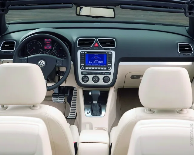 Volkswagen Eos 1.4 TSI MT — 3