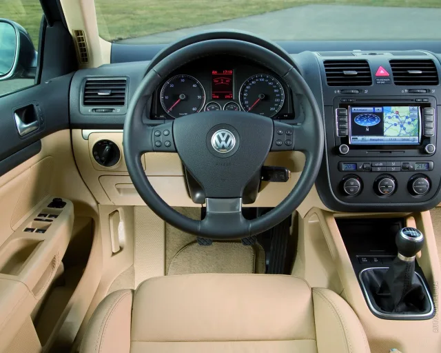 Volkswagen Golf Variant 1.9D MT Trendline — 3