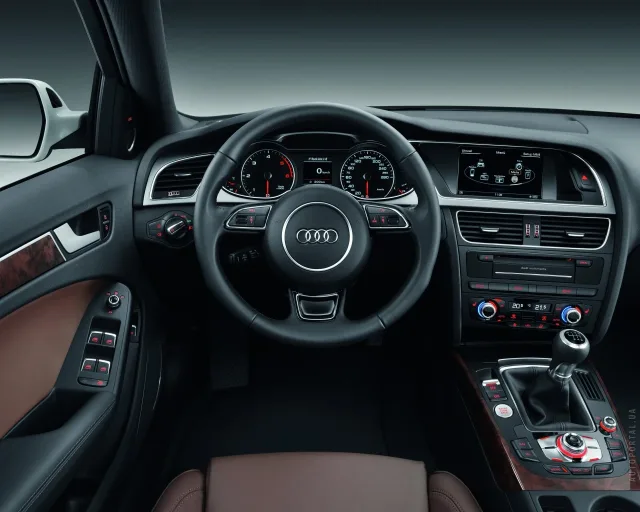 Audi A4 Avant 1.8 TFSI (120) MT — 2