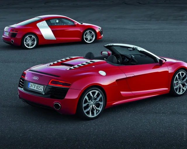 Audi R8 2012 купе — 21