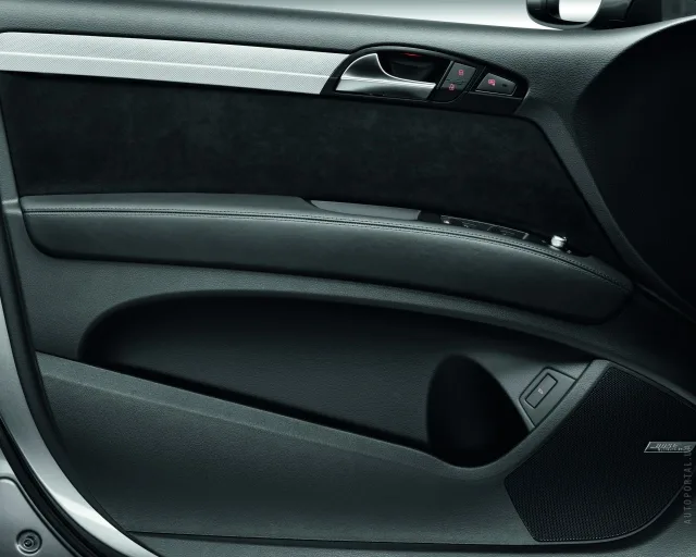 Audi Q7 2009 crossover — 11