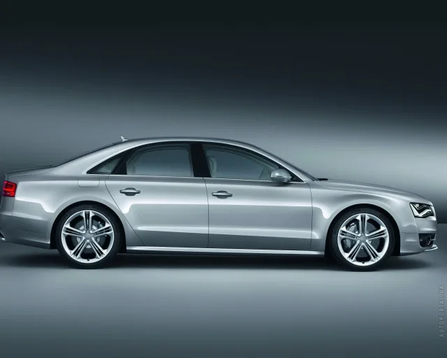 Audi S8 2013 4.0 AT — 23