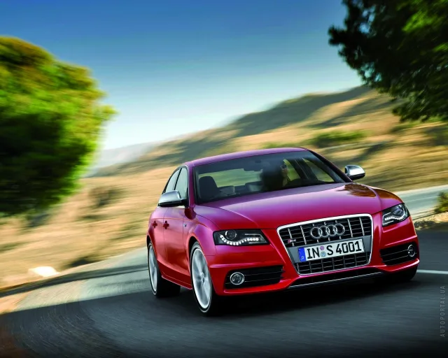 Audi S4 2009 sedan — 22
