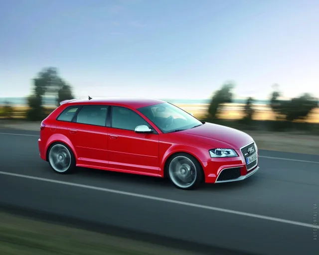 Audi RS3 Sportback 2010 (Ауди РС3 Спортбэк) хэтчбек — 21