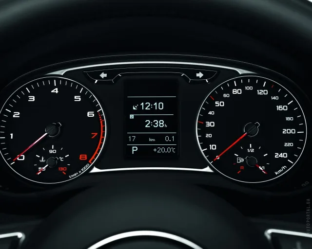 Audi A1 2011 (Ауди А1) хэтчбек — 9