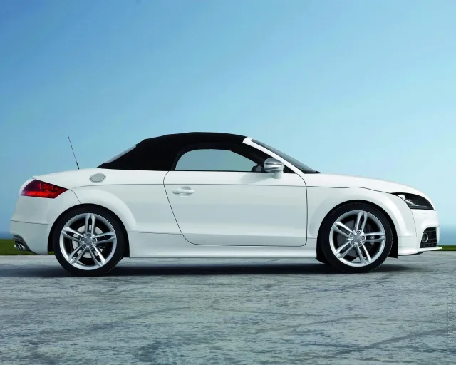 Audi TTS Roadster (Ауди ТТС Родстер) кабриолет — 9