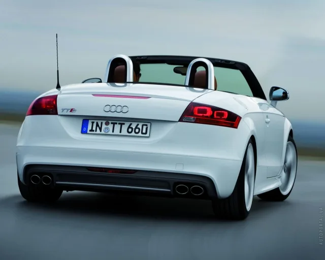 Audi TTS Roadster (Ауди ТТС Родстер) кабриолет — 8