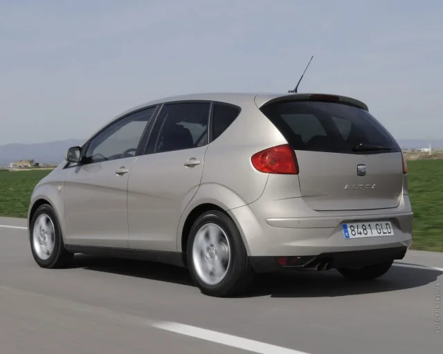 SEAT Altea 2010 мікроавтобус — 23