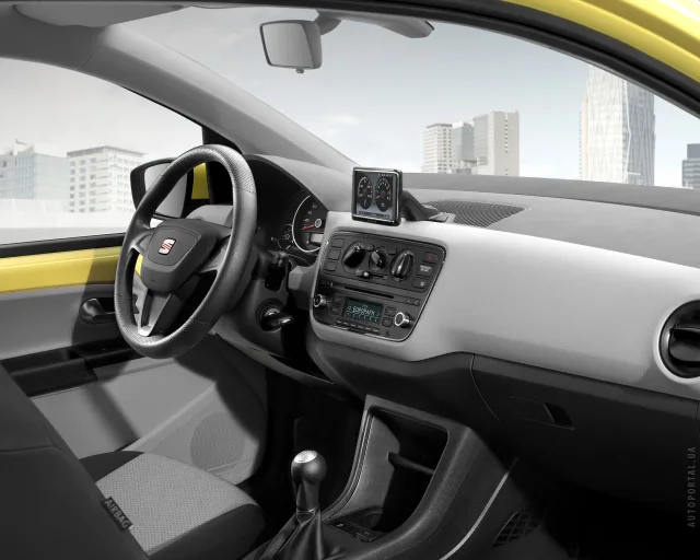 SEAT Mii 3-door hatchback — 2