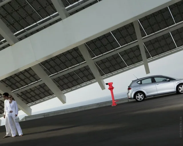 SEAT Leon 2005 hatchback — 19