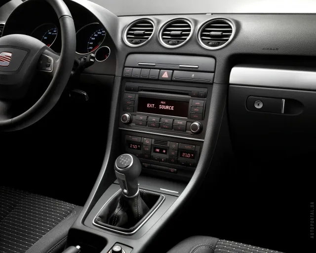 SEAT Exeo 1.6 MT Reference — 18
