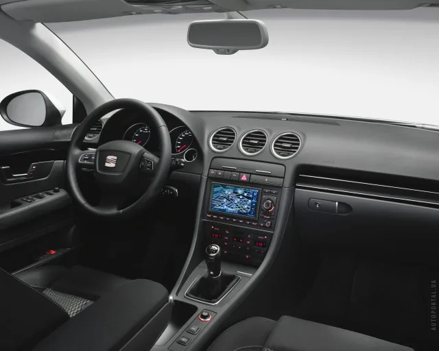 SEAT Exeo 1.6 MT Reference — 9