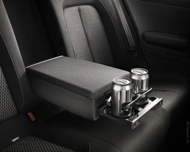 SEAT Exeo 1.6 MT Reference — 25