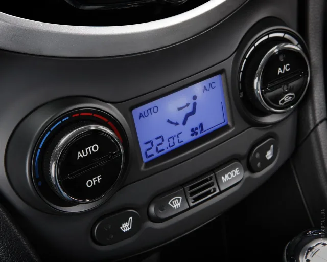 Hyundai Accent 1.6D MT Optima — 12