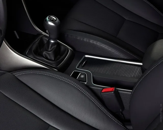 Hyundai i30 2012 (Хюндай, Хундай и30) хэтчбек — 4