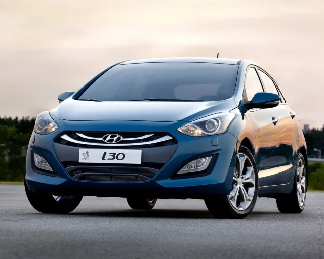Hyundai i30 2012 (Хюндай, Хундай и30) хэтчбек — 20