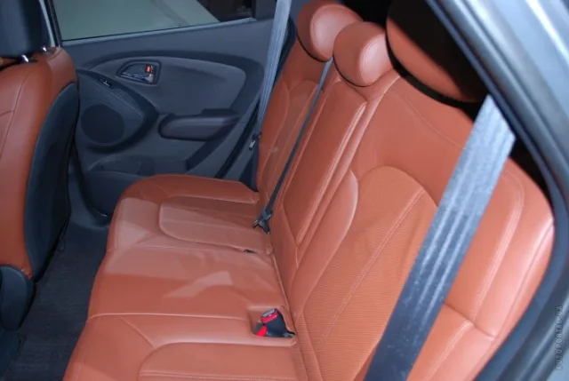 Hyundai ix35 2.0 4WD AT Comfort — 8