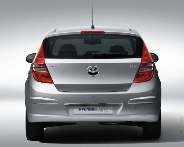 Hyundai i30 2008 хетчбек — 13
