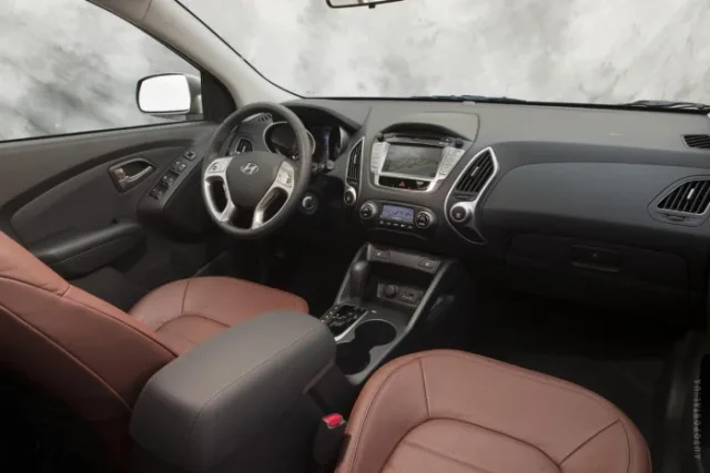 Hyundai ix35 2.0 4WD AT Comfort — 7