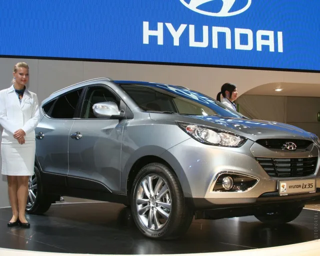 Hyundai ix35 2.0 4WD AT Comfort — 23