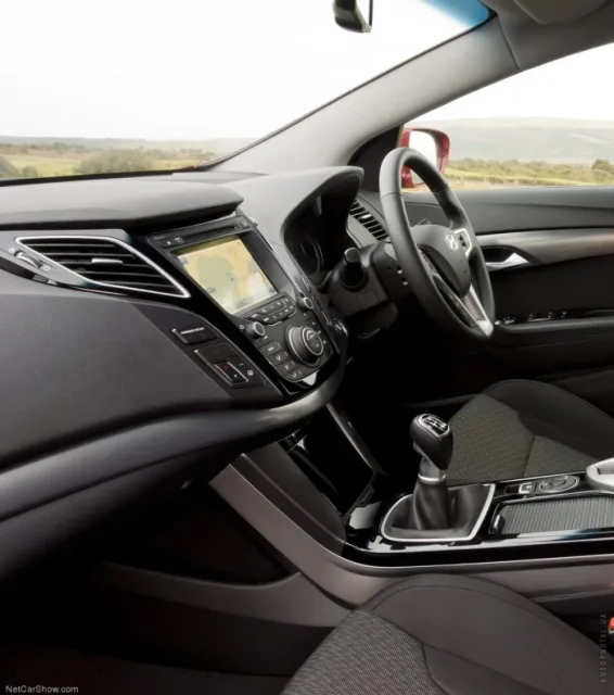 Hyundai i40 2012 (Хюндай, Хундай и40) седан — 2