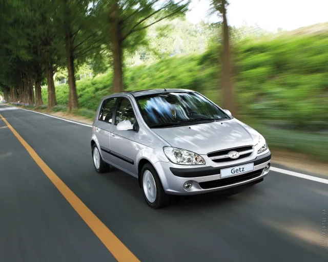 Hyundai Getz 5-дверний хетчбек — 13