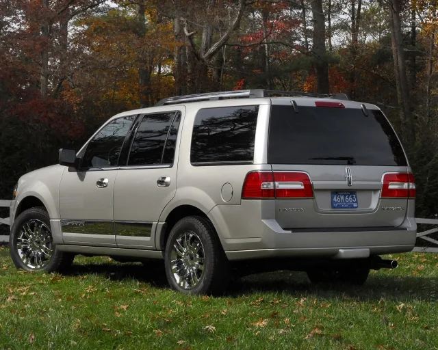 Lincoln Navigator 5.4 AT 4x4 — 15