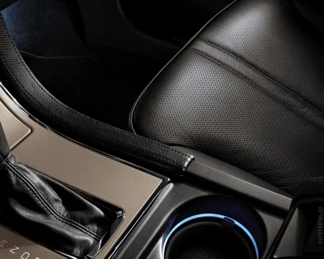Lincoln MKX 3.7 AT — 8