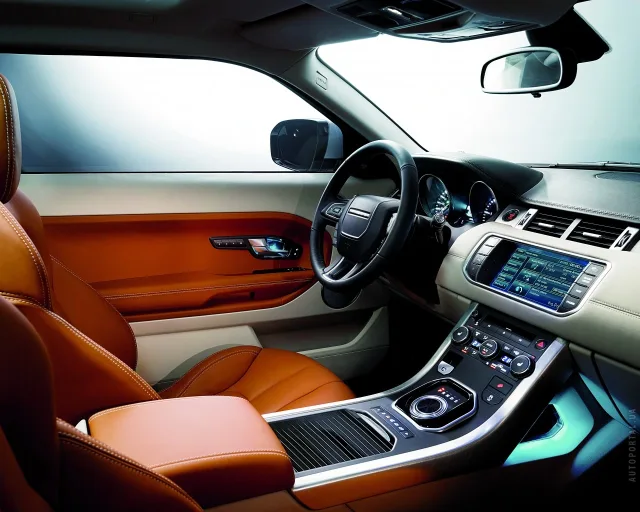 Land Rover Evoque 2011 тридверний кросовер — 11