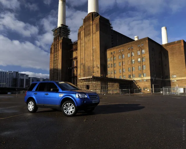 Land Rover Freelander 2 2.2D MT E — 22